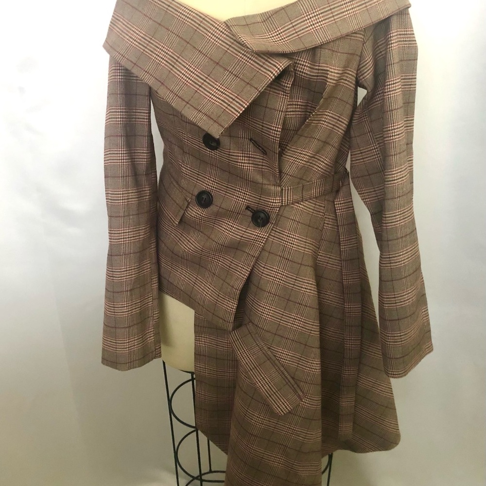 Stylish Off the Shoulder Plaid Wrap around Shirt